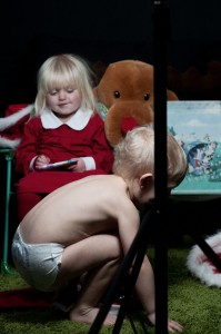 Children Christmas Photo shoot. Julfoto av barnen.
