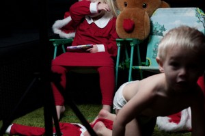 Children Christmas Photo shoot. Julfoto av barnen.